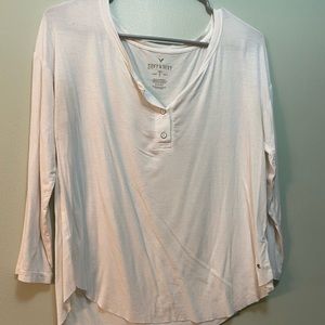 White American Eagle Fitted Quarter Sleeve Top